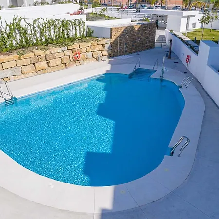 Vacation Marbella I Le Mirage Retreat, New Condo, Pool Апартаменты Эстепона