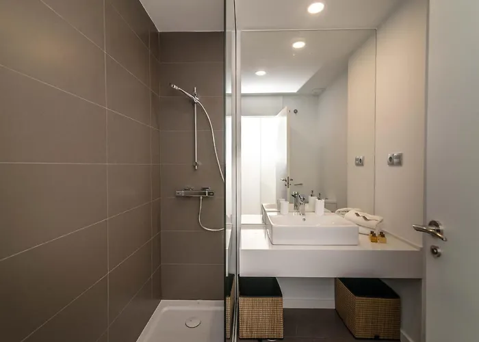 מלון Vacation Marbella I Le Mirage Retreat, New Condo, Pool *